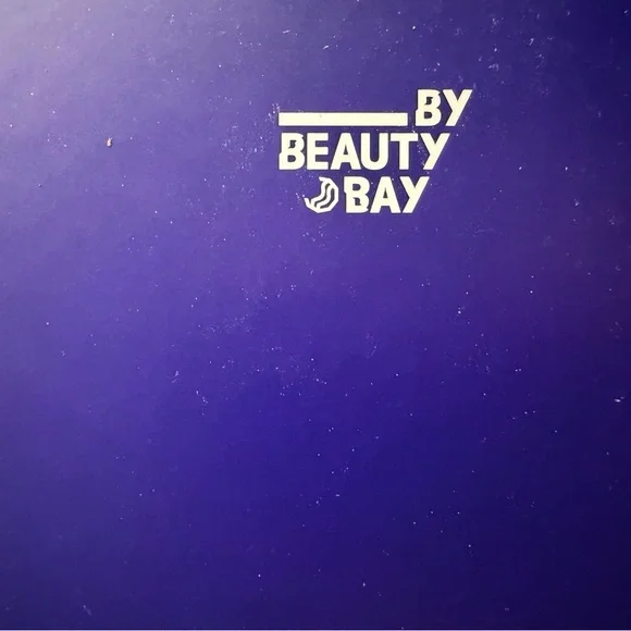 Beauty Bay Midnight Palette - Picture 3 of 3